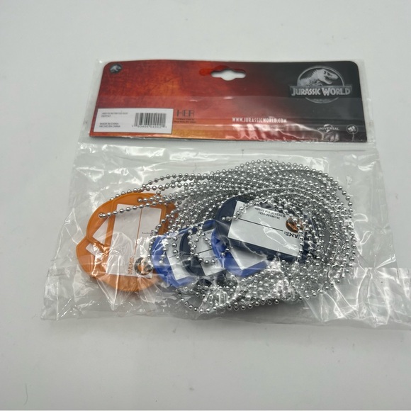 Jurrasic World Dog Tag Necklace Set, Party Favor 8 Pack - Picture 6 of 6